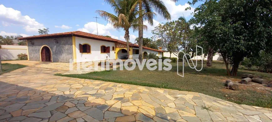 Foto 1 de Casa de Condomínio com 4 Quartos à venda, 572m² em Região dos Lagos, Sobradinho