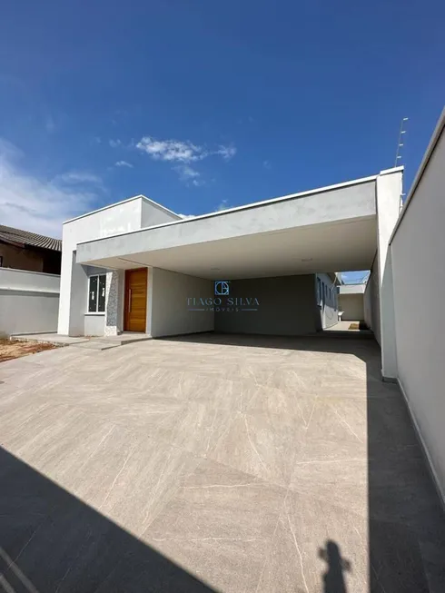 Foto 1 de Casa com 3 Quartos à venda, 160m² em Jardim Floresta, Pouso Alegre
