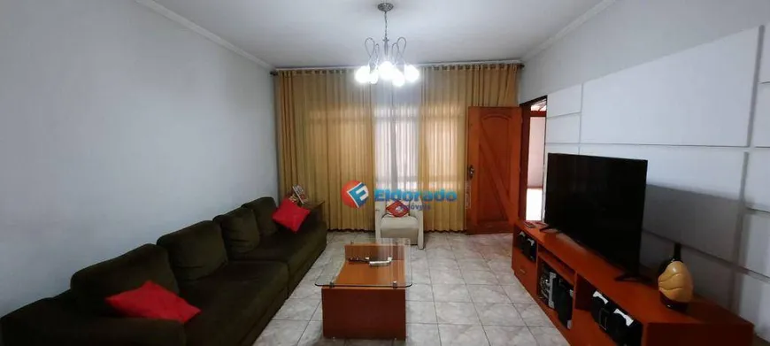 Foto 1 de Casa com 5 Quartos à venda, 336m² em Jardim Macarenko, Sumaré