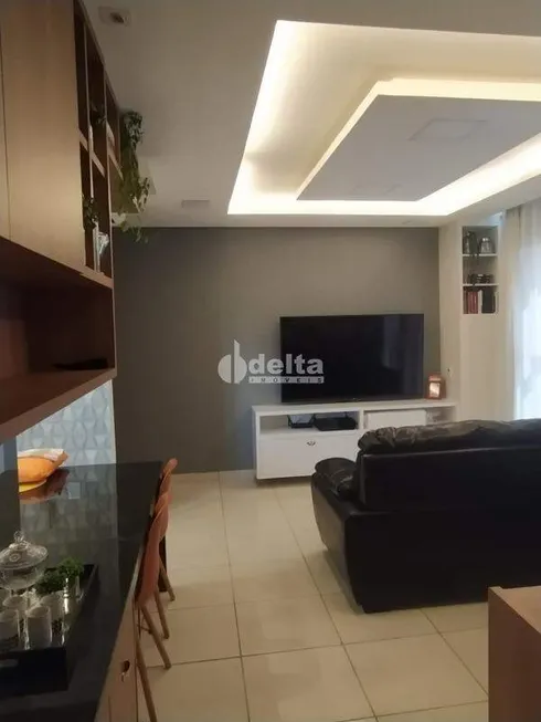 Foto 1 de Apartamento com 2 Quartos à venda, 53m² em Jardim Inconfidência, Uberlândia