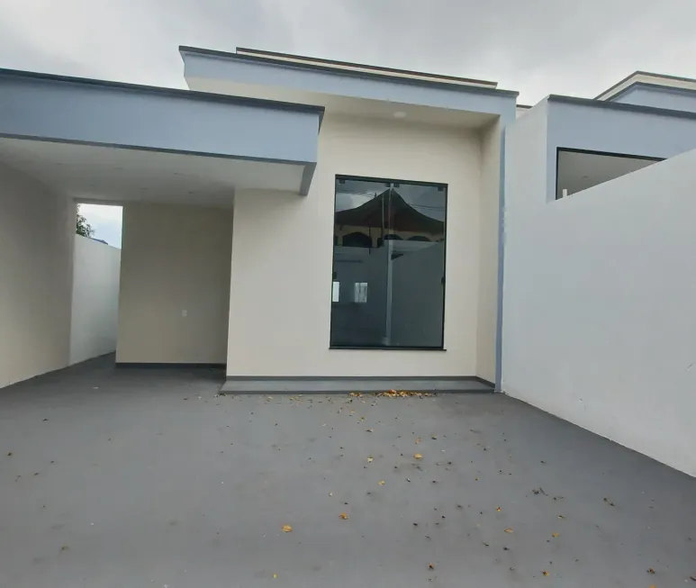 Foto 1 de Casa com 3 Quartos à venda, 94m² em Planalto, Manaus