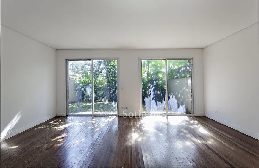 Foto 1 de Casa de Condomínio com 4 Quartos à venda, 333m² em Real Parque, São Paulo