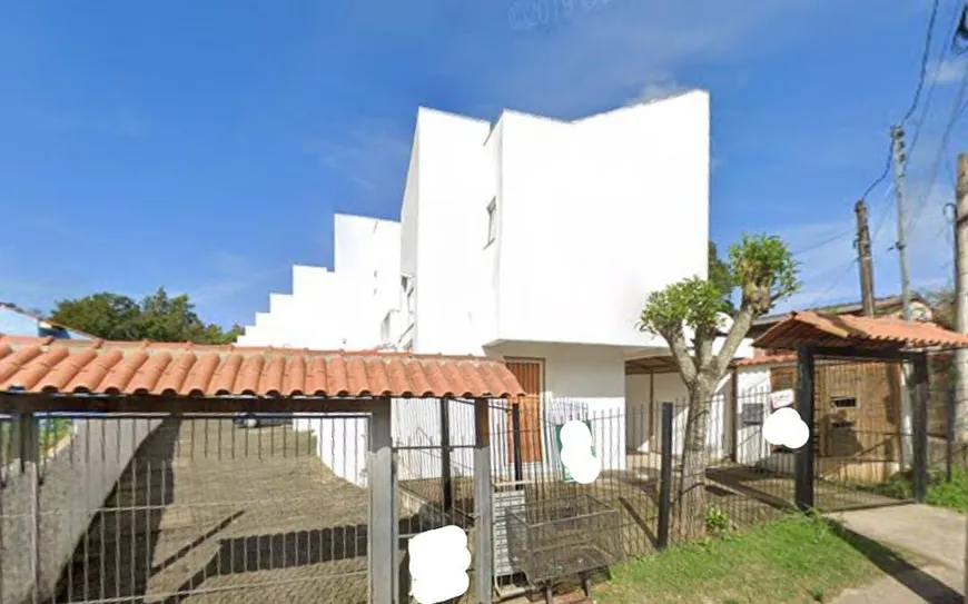 Foto 1 de Casa de Condomínio com 2 Quartos à venda, 80m² em Restinga, Porto Alegre