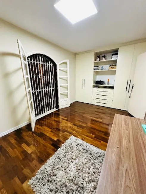 Foto 1 de Casa com 4 Quartos para alugar, 430m² em Jardim Esplanada, São José dos Campos