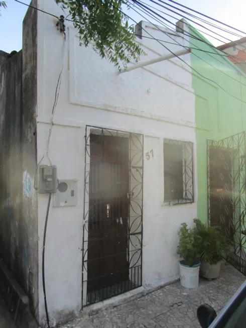 Foto 1 de Casa com 1 Quarto para alugar, 40m² em Benfica, Fortaleza
