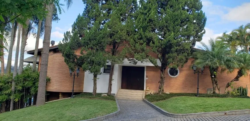 Foto 1 de Casa de Condomínio com 3 Quartos à venda, 700m² em Jardim Maria Tereza, Cotia