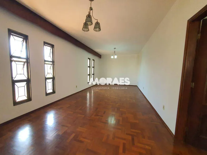 Foto 1 de Casa com 3 Quartos à venda, 231m² em Jardim Estoril, Bauru