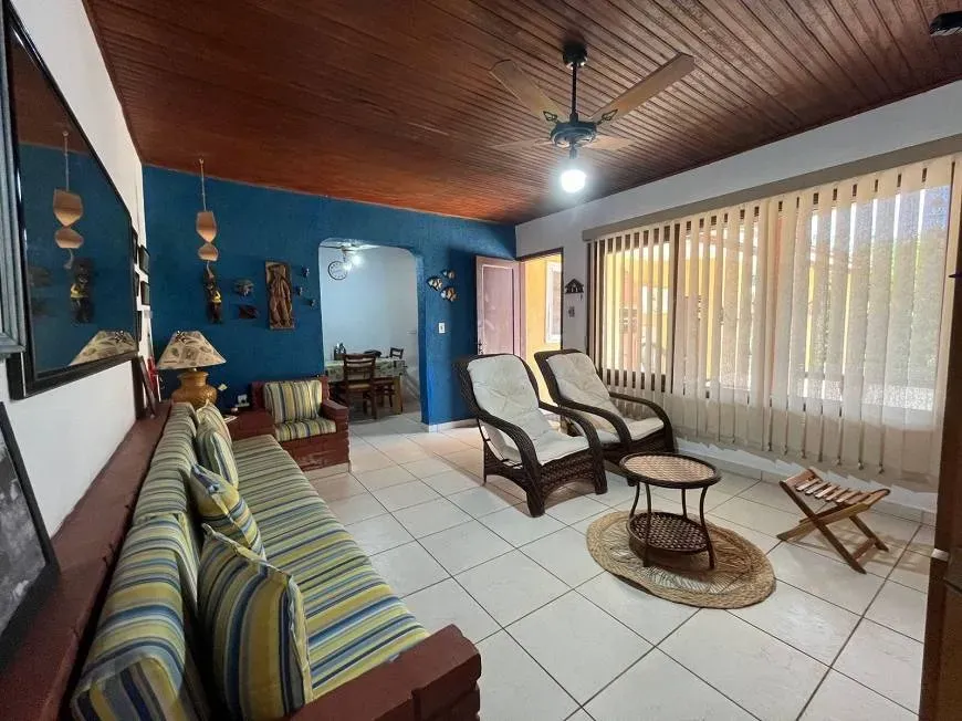 Foto 1 de Casa com 3 Quartos à venda, 150m² em Porto Novo, Caraguatatuba