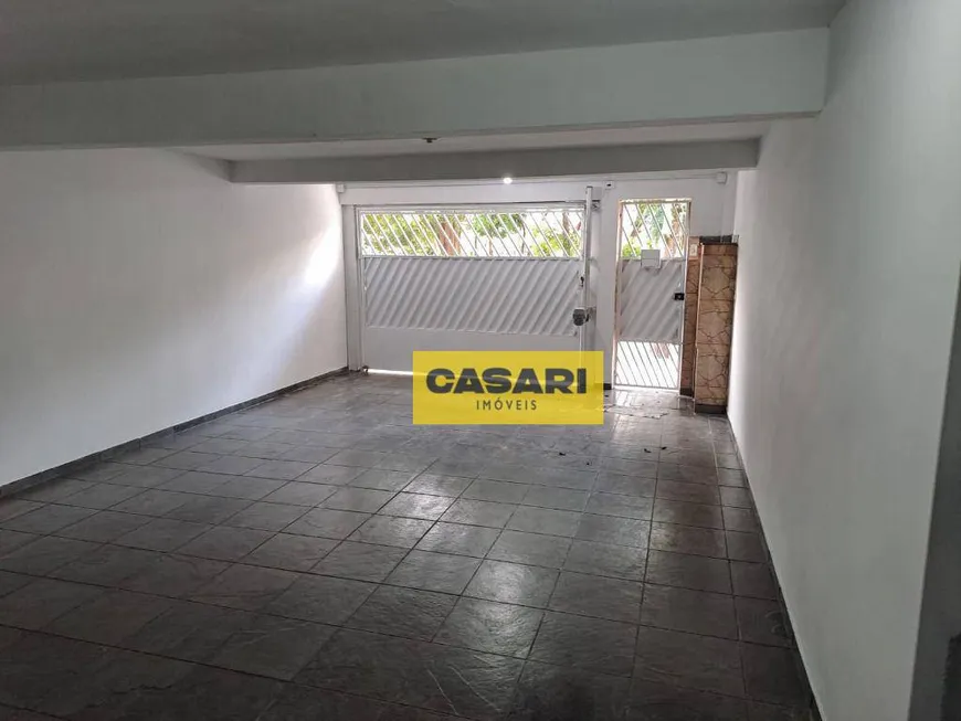 Foto 1 de Sobrado com 4 Quartos à venda, 164m² em Jardim Las Vegas, Santo André