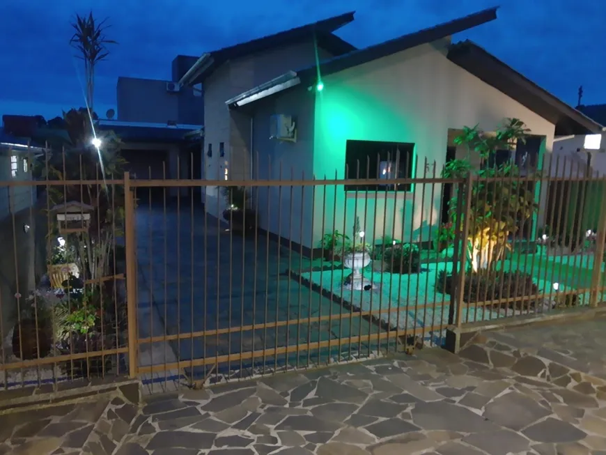 Foto 1 de Casa com 3 Quartos à venda, 71m² em Vila Zuleima, Criciúma
