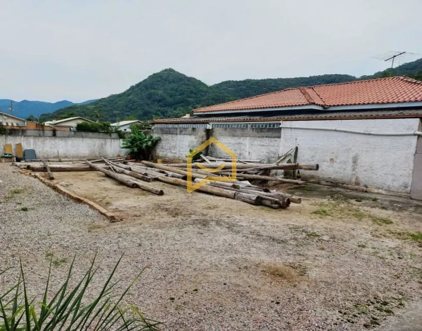 Foto 1 de Lote/Terreno à venda, 168m² em Armação do Pântano do Sul, Florianópolis