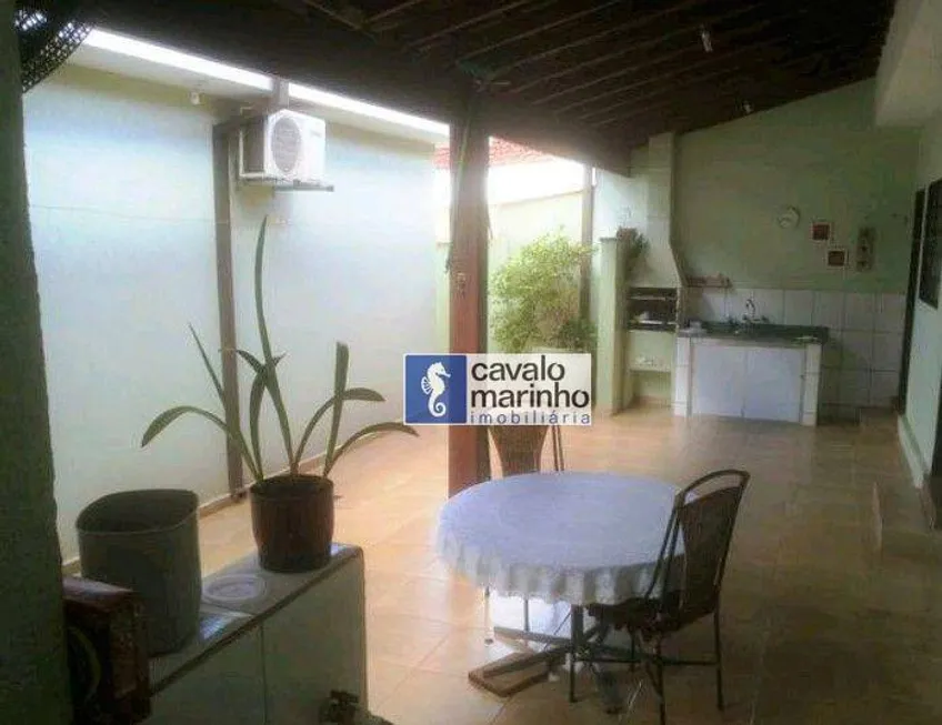 Foto 1 de Casa com 3 Quartos à venda, 260m² em Jardim Irajá, Ribeirão Preto