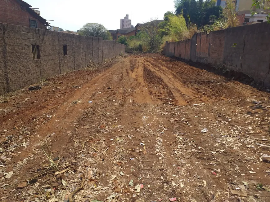 Foto 1 de Lote/Terreno à venda, 1386m² em Jardim Paraíso, São Carlos