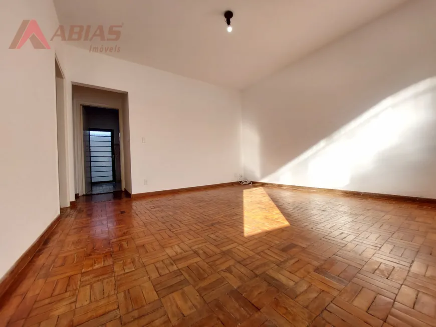 Foto 1 de Casa com 2 Quartos para alugar, 90m² em Vila Monteiro - Gleba I, São Carlos