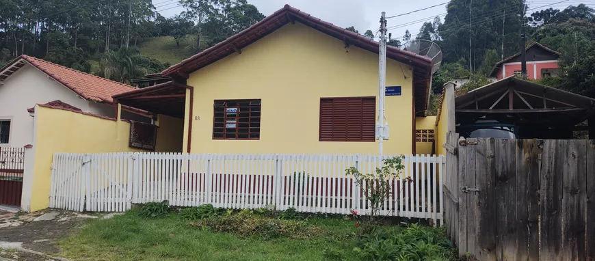 Foto 1 de Casa com 3 Quartos à venda, 280m² em Centro, Delfim Moreira