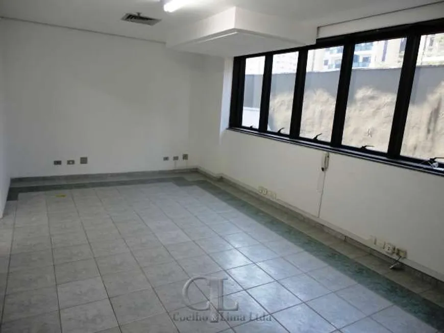 Foto 1 de Sala Comercial para alugar, 80m² em Moema, São Paulo