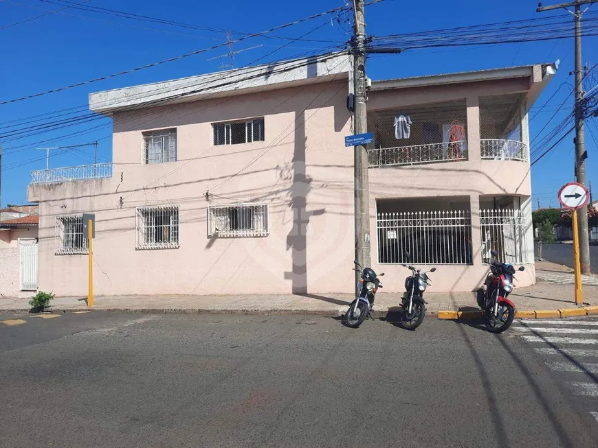 Foto 1 de Casa com 4 Quartos à venda, 399m² em Vila São João da Boa Vista, Bauru