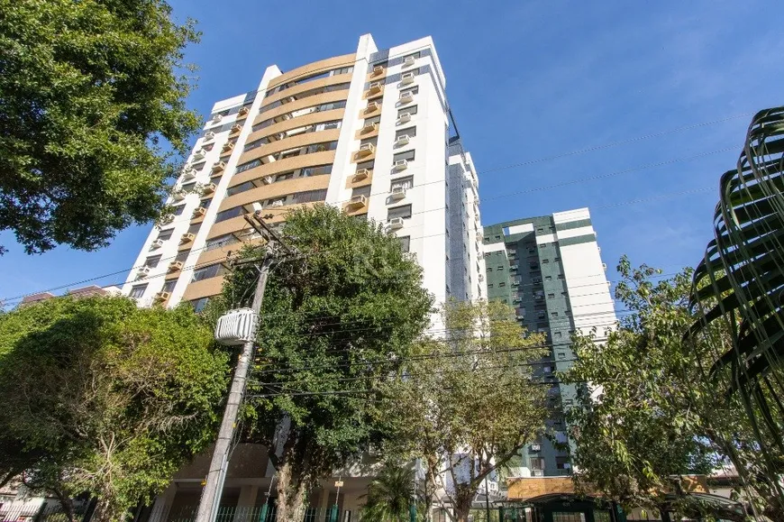 Foto 1 de Apartamento com 3 Quartos à venda, 103m² em Menino Deus, Porto Alegre