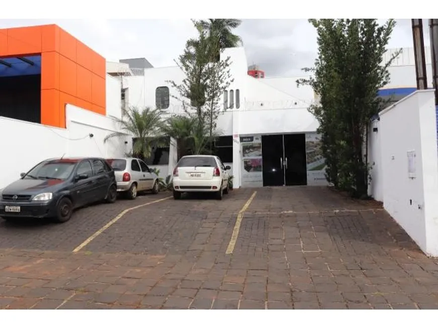 Foto 1 de Imóvel Comercial com 3 Quartos à venda, 260m² em Centro, Uberlândia