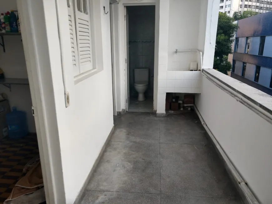 Foto 1 de Apartamento com 3 Quartos para alugar, 102m² em Soledade, Recife