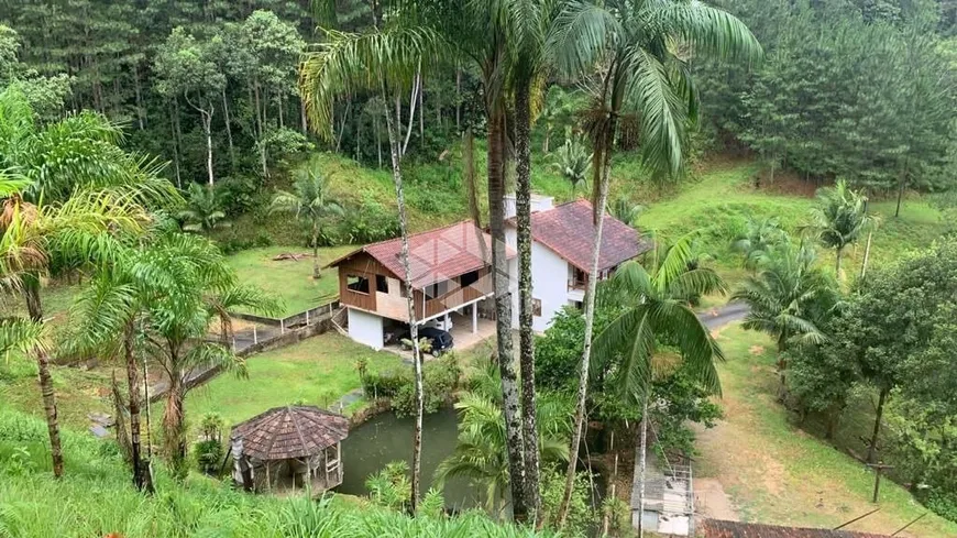 Foto 1 de Fazenda/Sítio com 3 Quartos à venda, 7000m² em , Águas Mornas