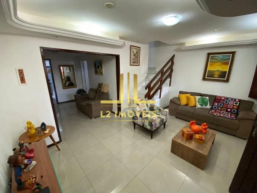 Foto 1 de Casa com 3 Quartos à venda, 209m² em Stella Maris, Salvador