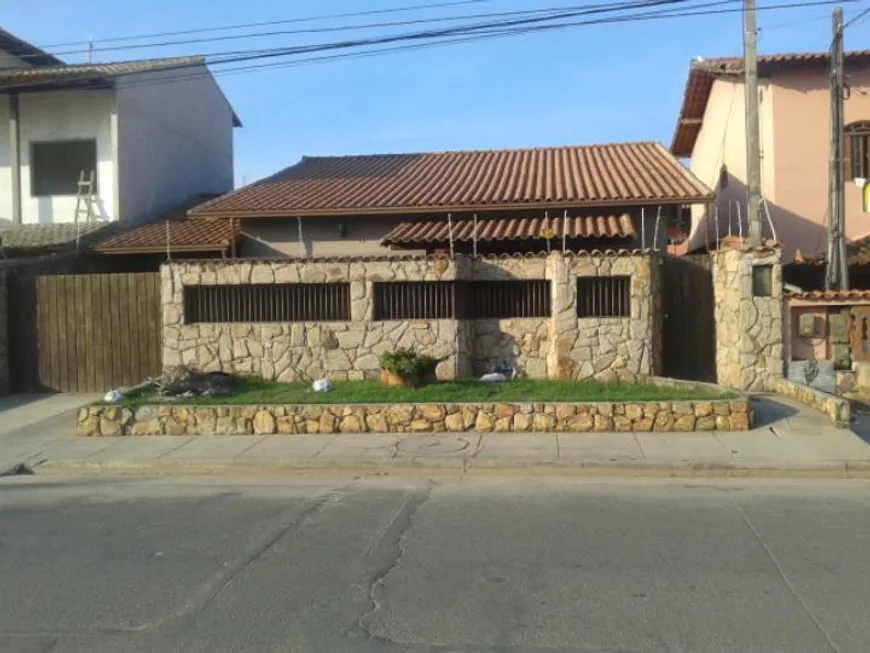 Foto 1 de Casa com 2 Quartos à venda, 120m² em Cidade Praiana, Rio das Ostras