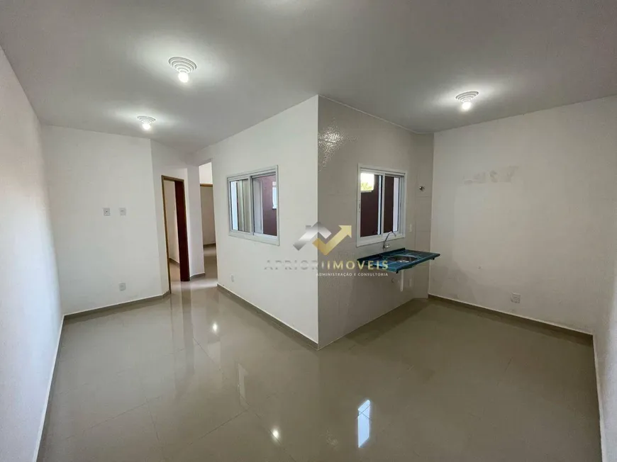 Foto 1 de Apartamento com 2 Quartos à venda, 40m² em Jardim Guarara, Santo André