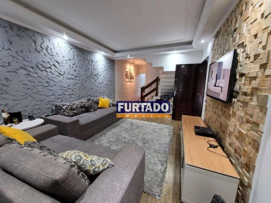 Foto 1 de Sobrado com 3 Quartos à venda, 173m² em Parque Oratorio, Santo André