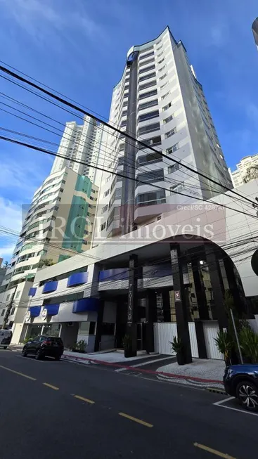 Foto 1 de Apartamento com 3 Quartos para alugar, 118m² em Centro, Balneário Camboriú