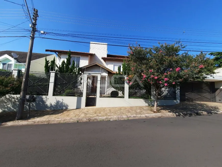 Foto 1 de Sobrado com 4 Quartos para alugar, 522m² em Planalto Paraíso, São Carlos