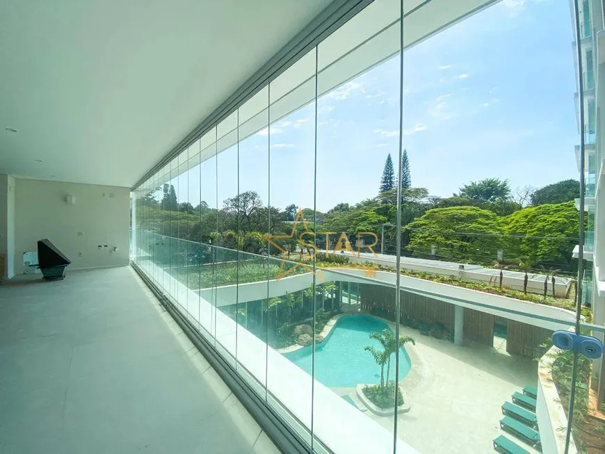 Foto 1 de Apartamento com 2 Quartos à venda, 187m² em Moema, São Paulo