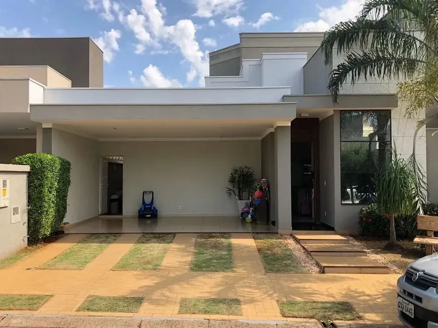 Foto 1 de Casa com 3 Quartos à venda, 380m² em Independência, Porto Alegre