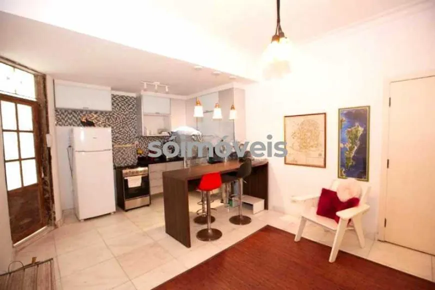 Foto 1 de Apartamento com 2 Quartos à venda, 63m² em Ipanema, Rio de Janeiro