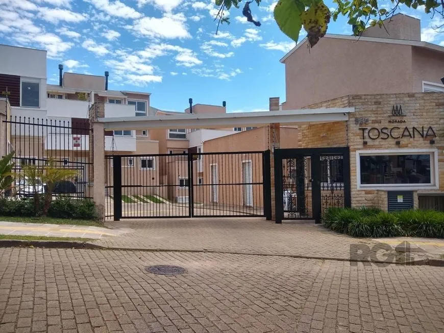 Foto 1 de Casa de Condomínio com 3 Quartos à venda, 212m² em Morro Santana, Porto Alegre