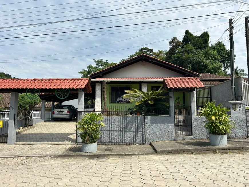 Foto 1 de Casa com 2 Quartos à venda, 70m² em Testo Salto, Blumenau