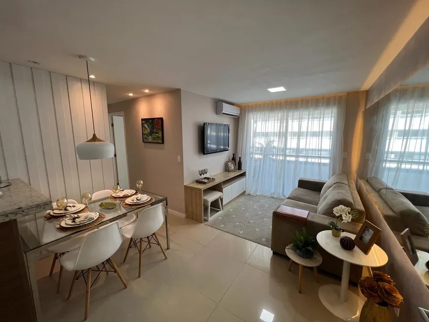 Foto 1 de Apartamento com 2 Quartos à venda, 62m² em Praia do Futuro, Fortaleza