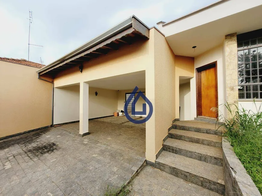 Foto 1 de Casa com 3 Quartos à venda, 373m² em Bela Vista, Rio Claro