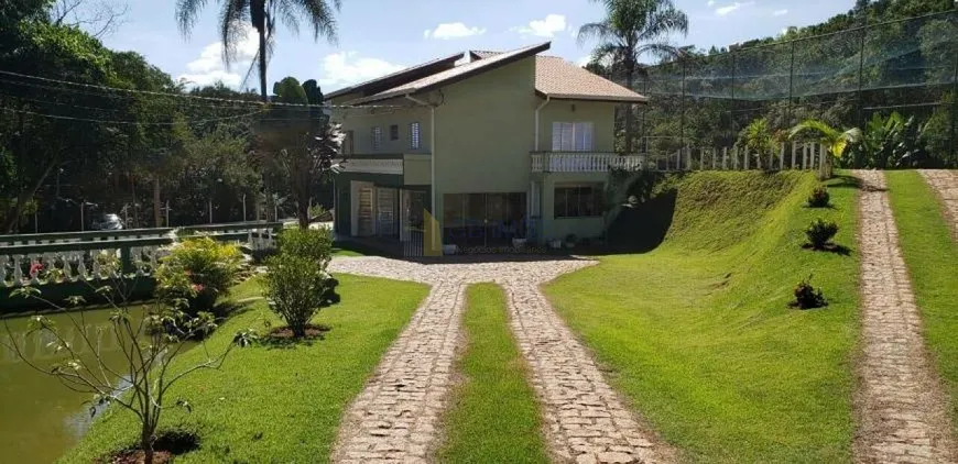 Foto 1 de Fazenda/Sítio com 4 Quartos à venda, 426m² em Pitangal, Jarinu