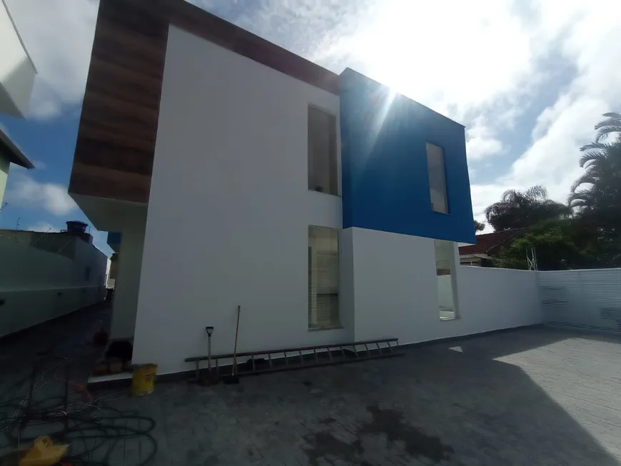 Foto 1 de Sobrado com 2 Quartos à venda, 90m² em São Fernando, Itanhaém