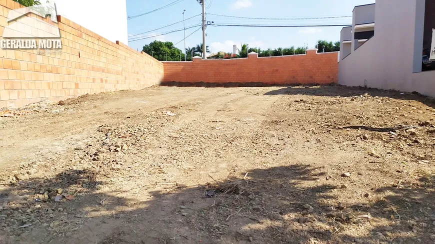 Foto 1 de Lote/Terreno à venda, 375m² em Village Moutonnee, Salto