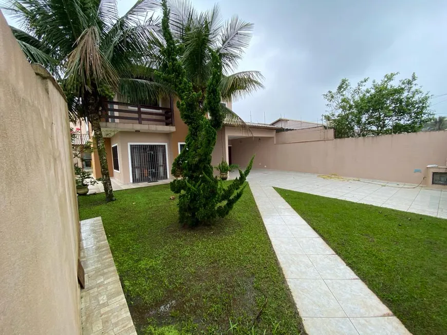 Foto 1 de Casa com 4 Quartos à venda, 600m² em Praia dos Sonhos, Itanhaém