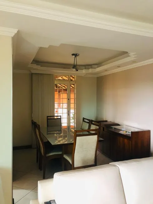 Foto 1 de Apartamento com 3 Quartos à venda, 170m² em Cachoeirinha, Belo Horizonte