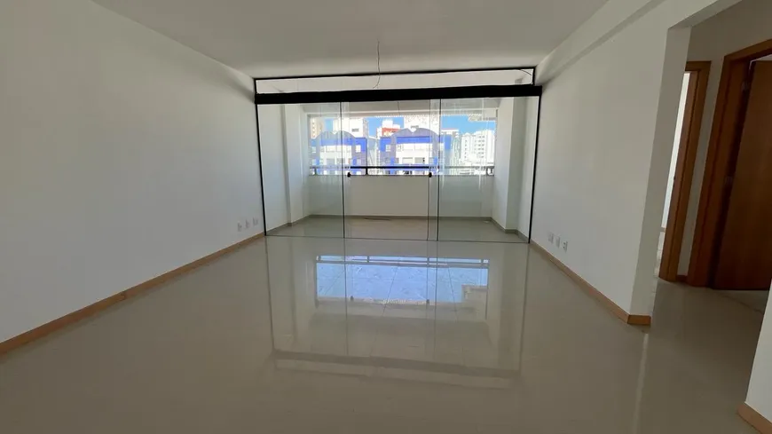 Foto 1 de Apartamento com 3 Quartos à venda, 123m² em Pituba, Salvador