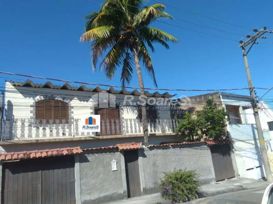 Foto 1 de Casa com 4 Quartos à venda, 600m² em Jardim Carioca, Rio de Janeiro