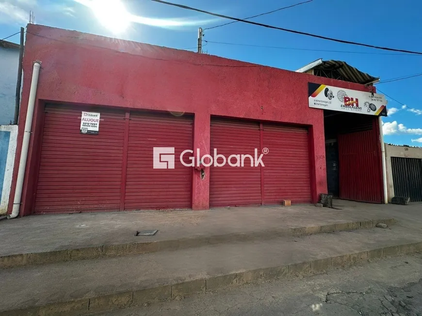 Foto 1 de Ponto Comercial para alugar, 53m² em Distrito Industrial, Montes Claros