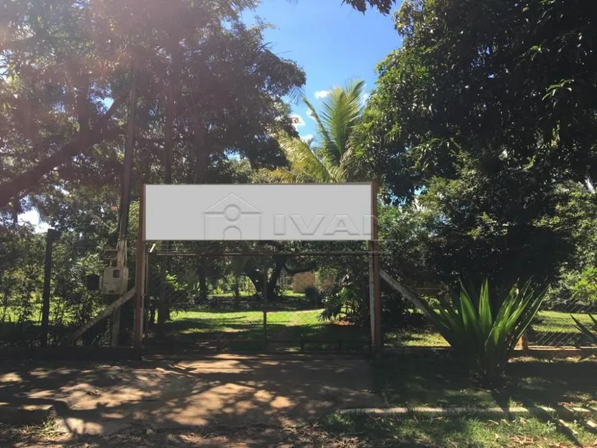 Foto 1 de Fazenda/Sítio com 3 Quartos à venda, 457m² em Panorama, Uberlândia