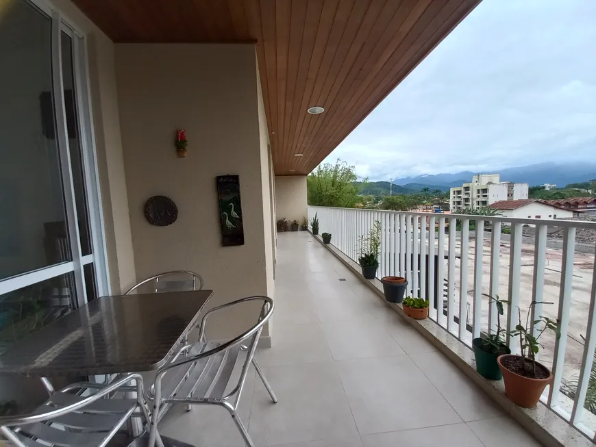 Foto 1 de Apartamento com 3 Quartos à venda, 125m² em Itaguá, Ubatuba