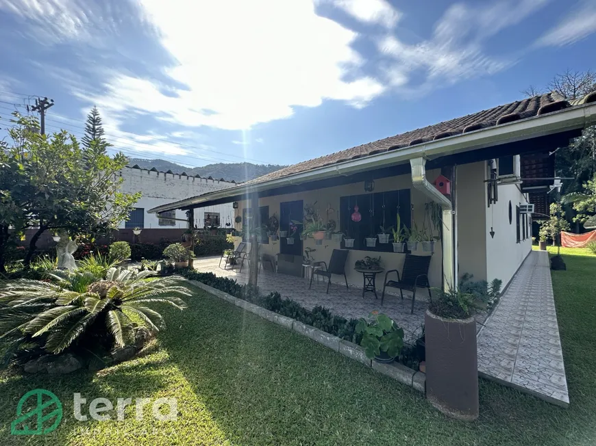 Foto 1 de Casa com 3 Quartos à venda, 196m² em Ribeirão Clara, Pomerode