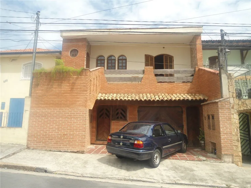 Foto 1 de Sobrado com 2 Quartos à venda, 180m² em Vila Alice, Santo André